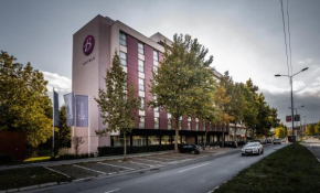 Отель BLEECKER Hotels  Белград
